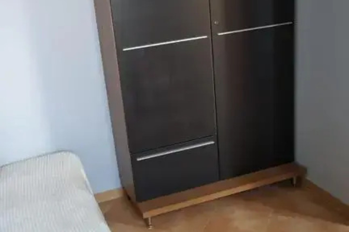 Room 3 of 10