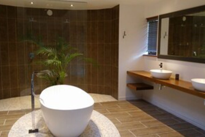 Room 2 of 23