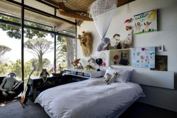 Room 6 of 23