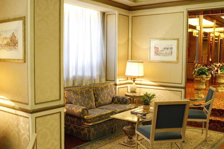 Hotel Lobby