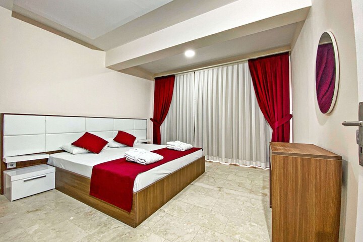 Room 7 of 56