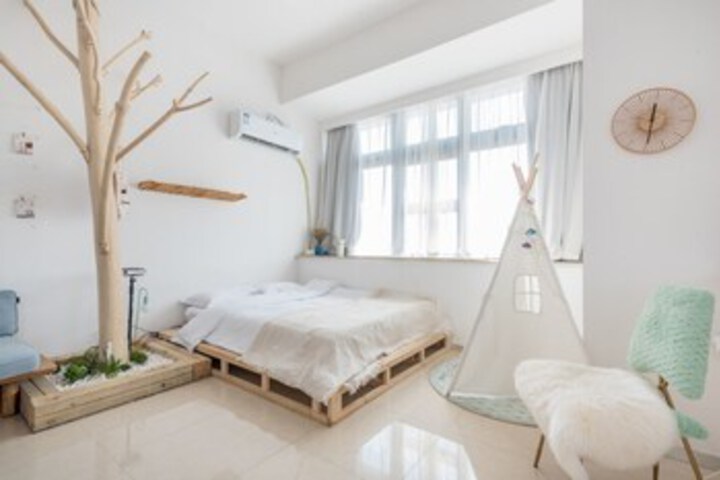 Room 50 of 60