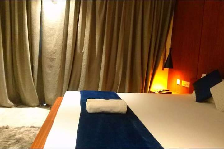 Room 22 of 34
