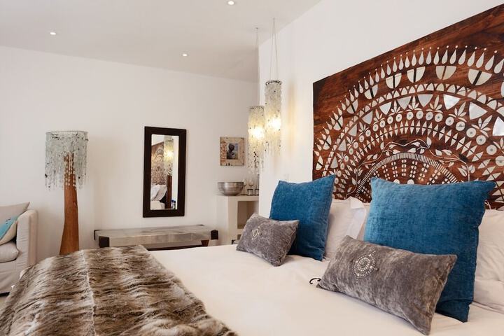 Room 20 of 74