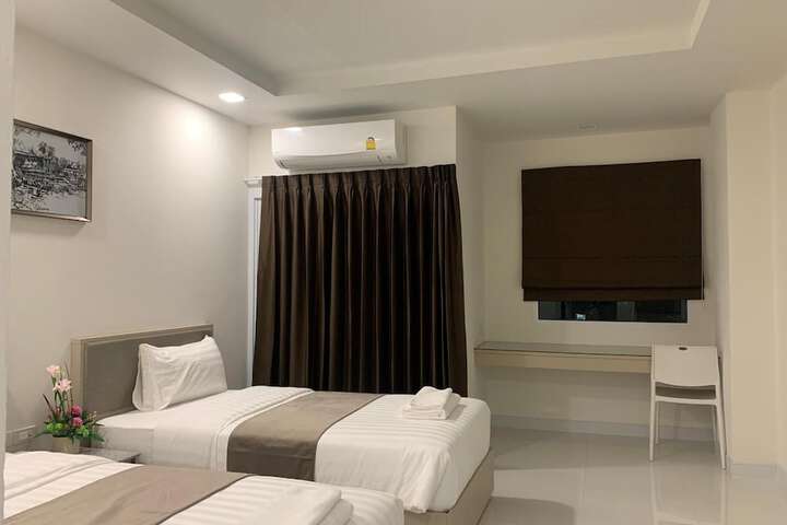 Room 22 of 40