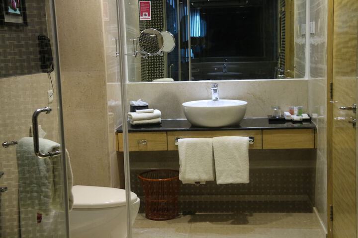 Bath Interior