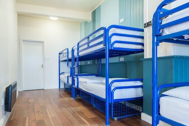 Room 29 of 54