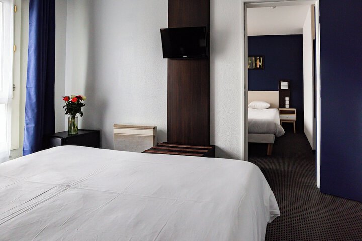 Room 14 of 44