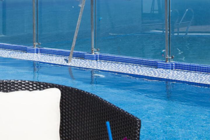 Pool 42 of 67