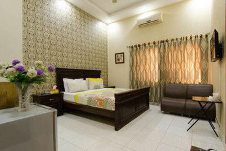 Room 12 of 43
