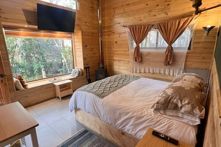 Room 5 of 25