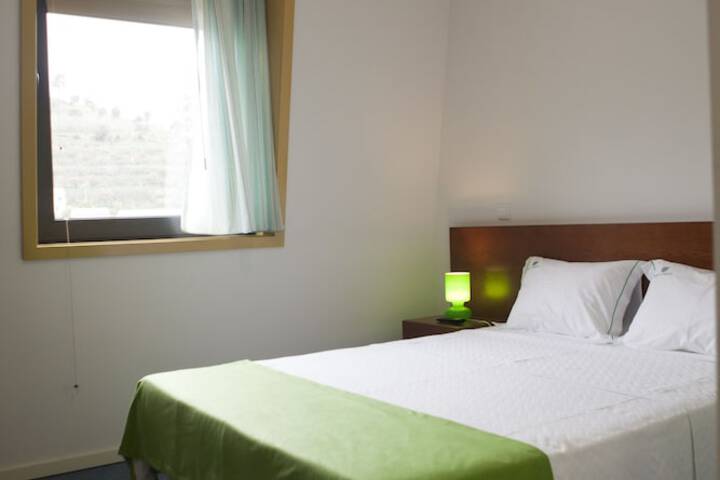 Room 3 of 38