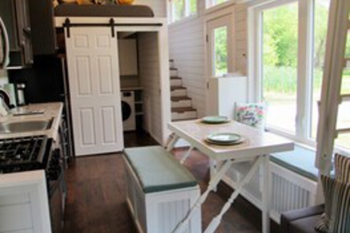 Room 45 of 204