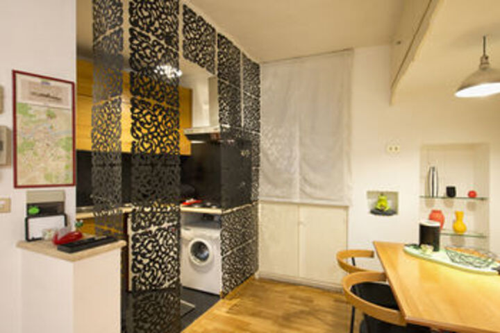 Room 367 of 477