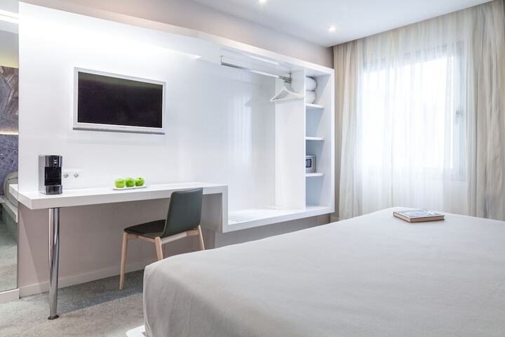 Room 20 of 130
