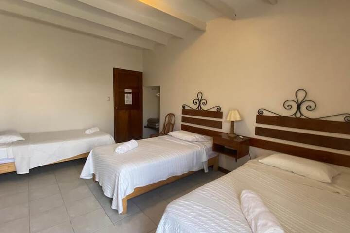 Room 10 of 49