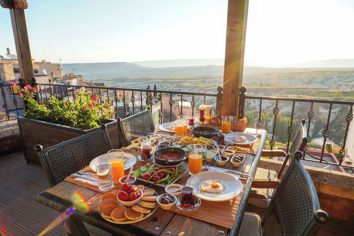 Breakfast/Coffee Service 57 of 77