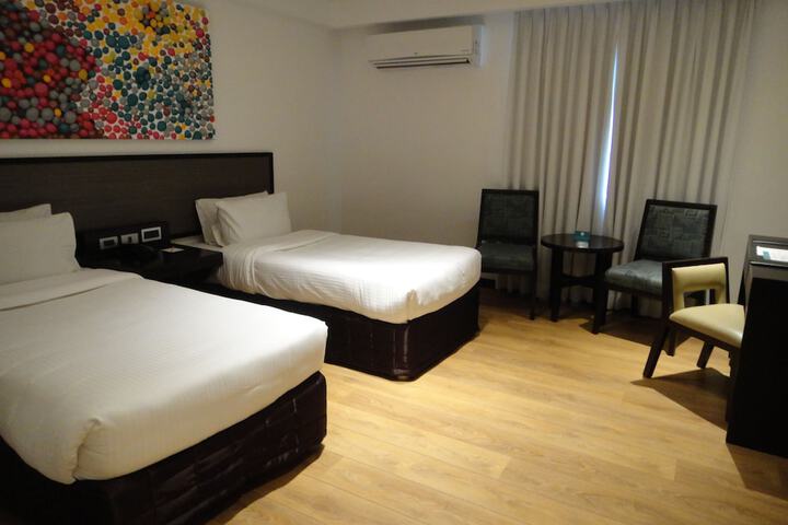 Room 31 of 59