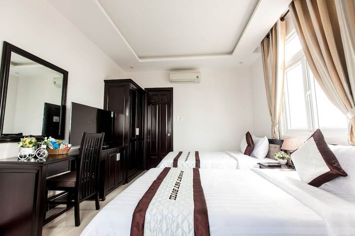 Room 16 of 34
