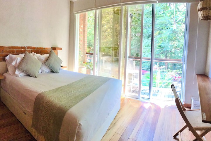 Room 20 of 37
