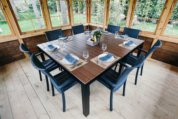Dining 79 of 81
