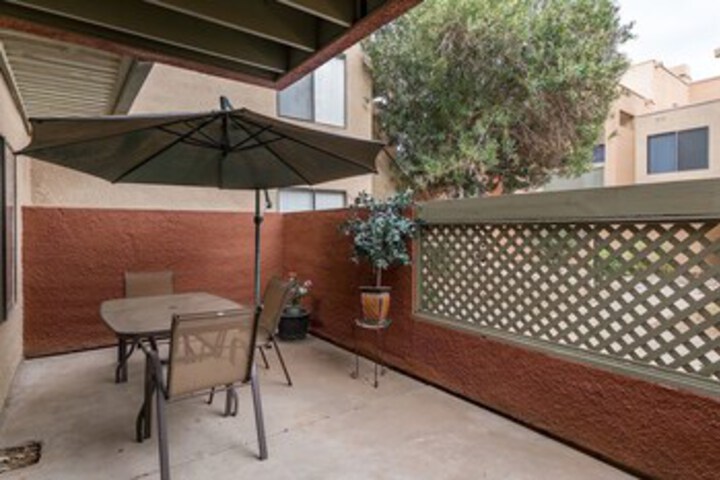 Terrace/Patio 21 of 22