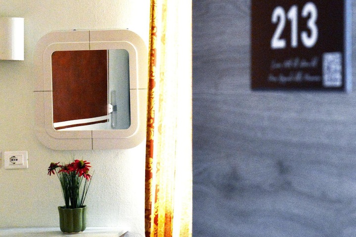 Room 44 of 109