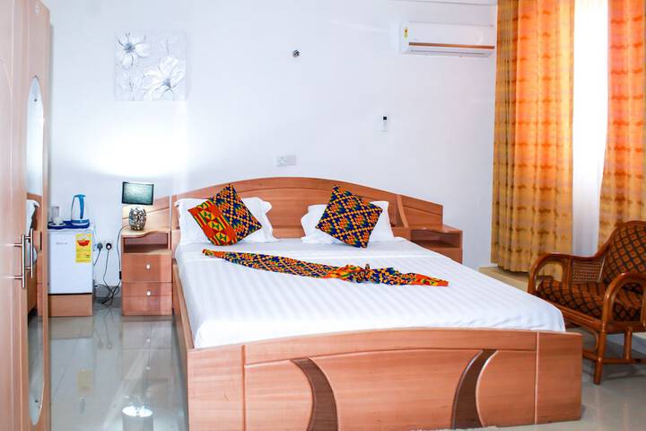 Room 32 of 138