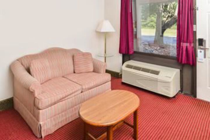 Room 19 of 60