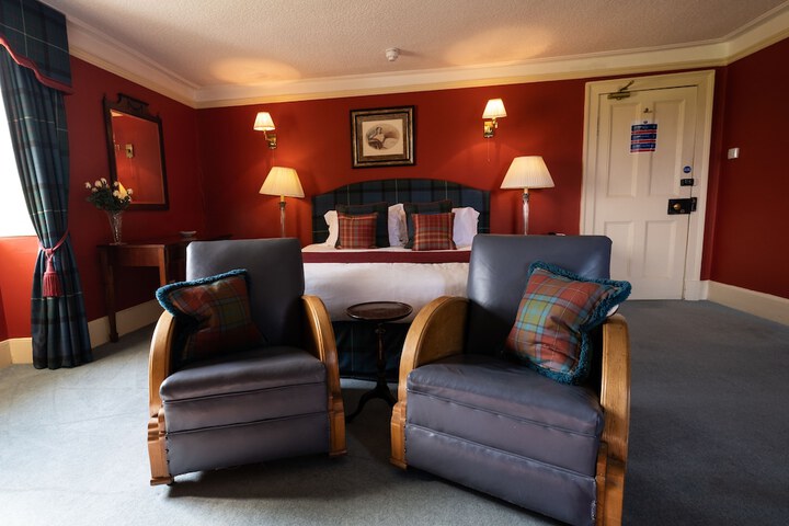 Room 28 of 55