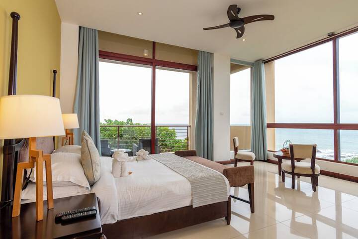 Room 10 of 61