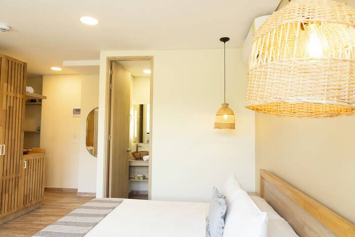 Room 32 of 119