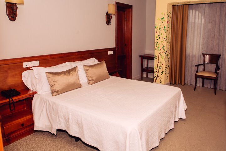 Room 10 of 58