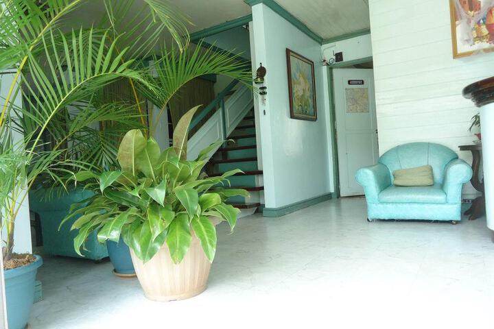 Villa Mia Hotel & Apartelle