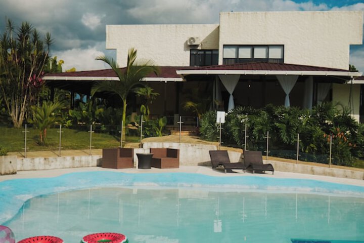Pool 57 of 67