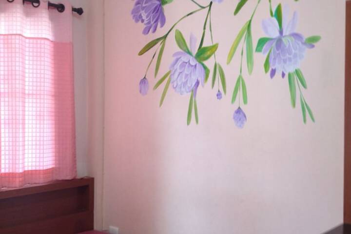 Room 7 of 27