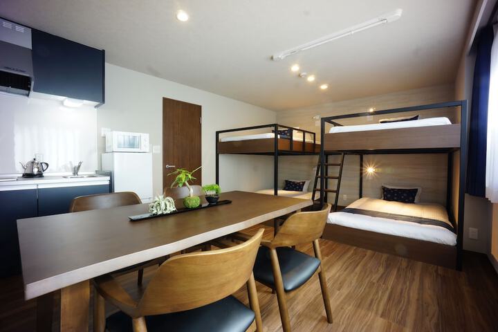 Room 3 of 41