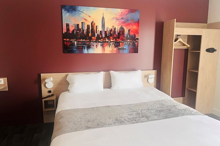 Room 18 of 51