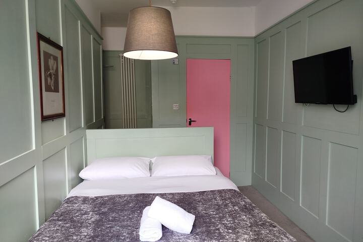 Room 22 of 52