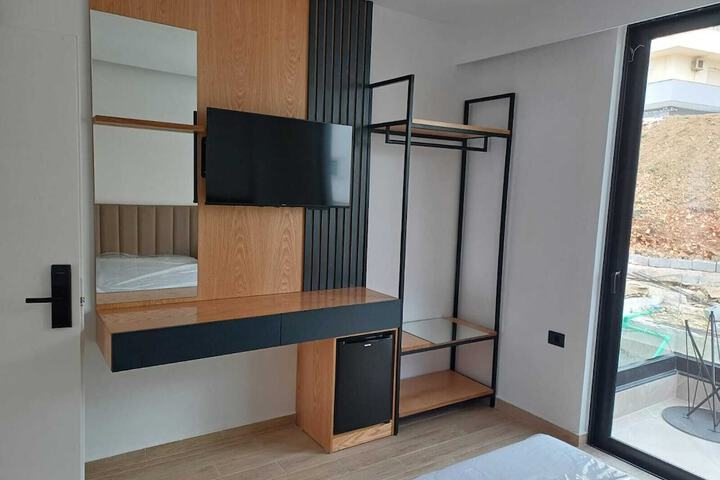 Room 46 of 69