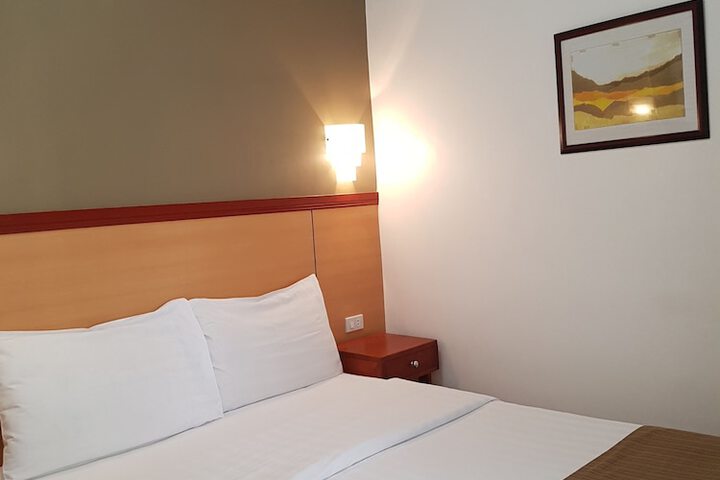 Room 18 of 59