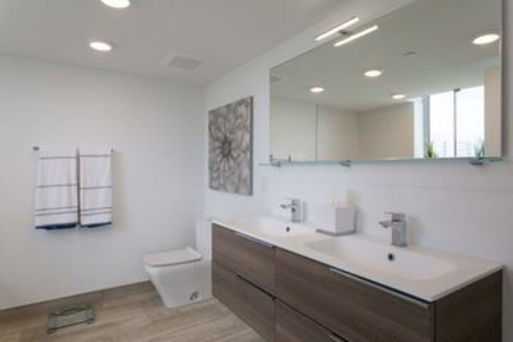 Room 4 of 29