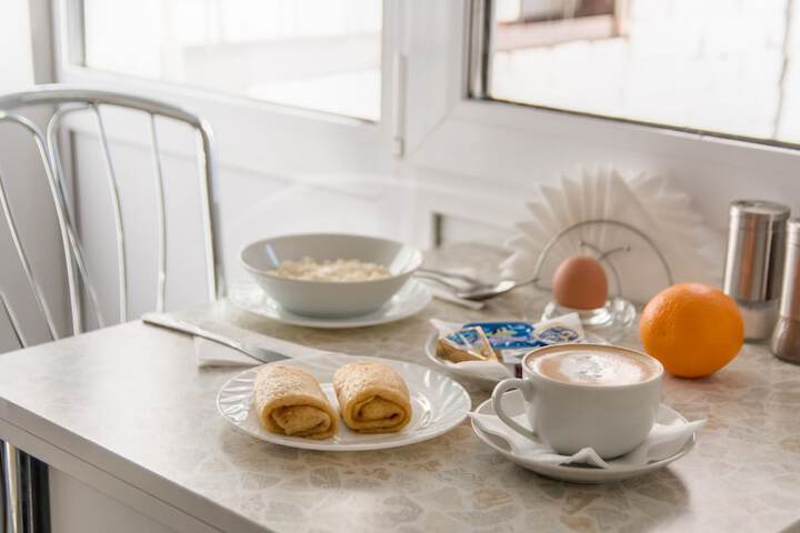 Breakfast/Coffee Service 27 of 30
