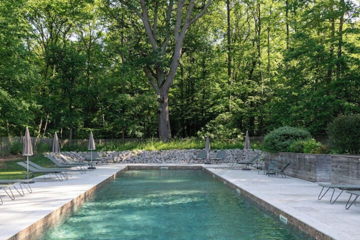 Pool 71 of 118