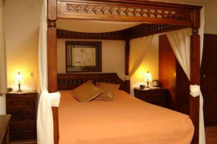 Montage Suites