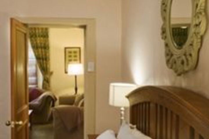 Room 2 of 12