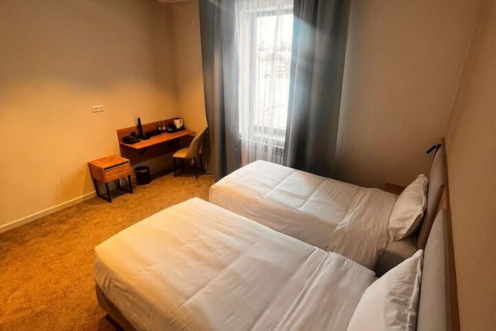 Room 3 of 12