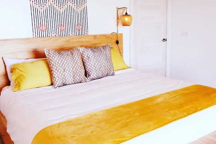 Room 17 of 75