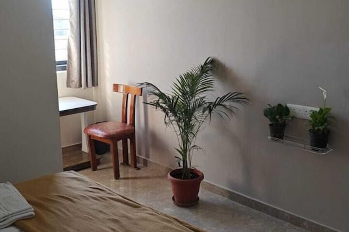 Room 3 of 15