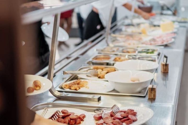 Breakfast/Coffee Service 86 of 103